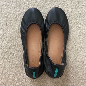 Black Tieks size 6